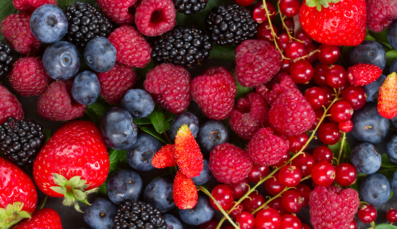 8 Colorful Berries to Boost Your Antioxidant Intake